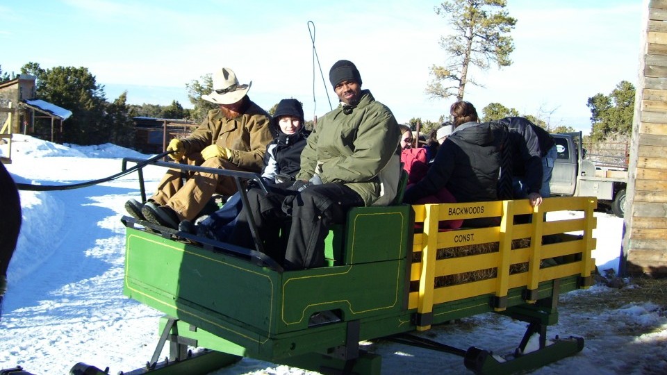 Horse Drawn Hay and Sleigh Rides